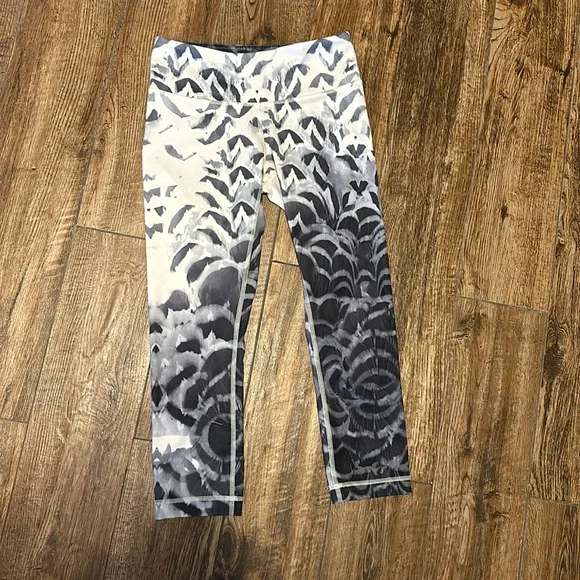 Lululemon 22inch black/white/gray - Picture 1 of 7